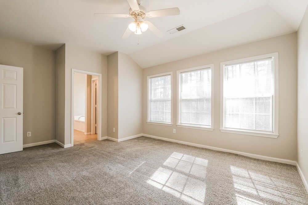 4-Bed Rental on 4616 Burnt Fork photo 11