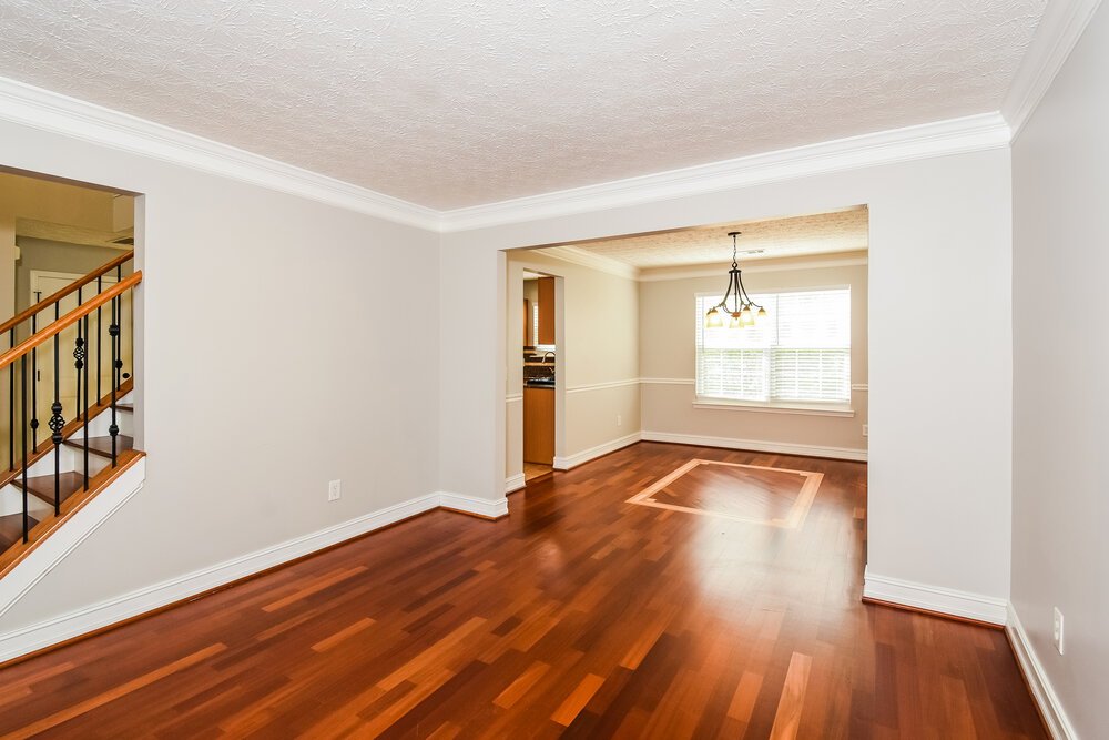 4-Bed Rental on 1305 Bramlett Blvd photo 11