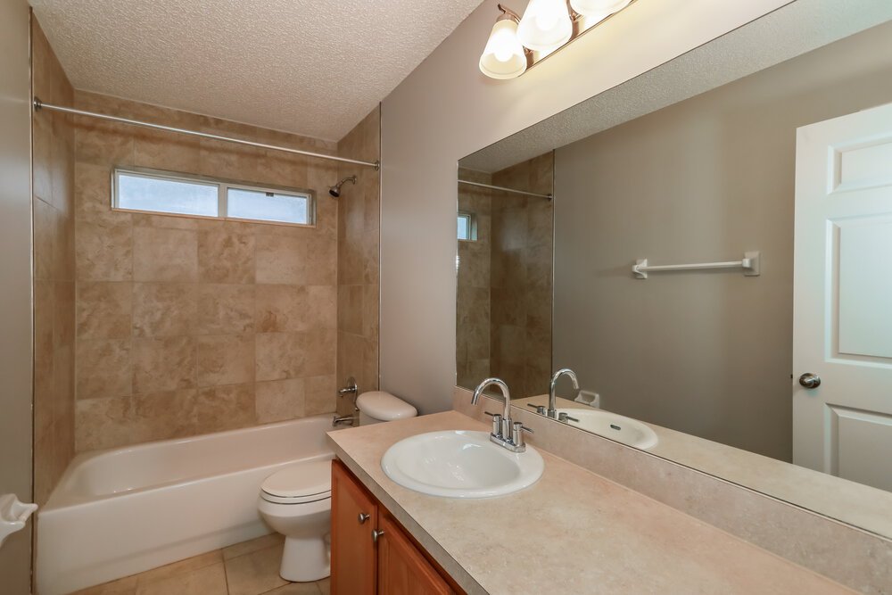 4-Bed Rental on 2621 Fernleaf Dr photo 12