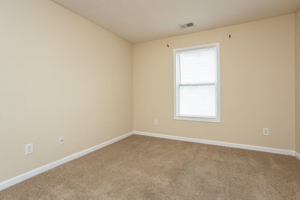 3-Bed Rental on 108 Mount Comet photo 12