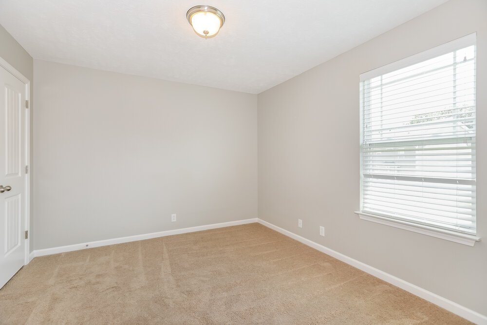 3-Bed Rental on 3315 Velvet Ct photo 12