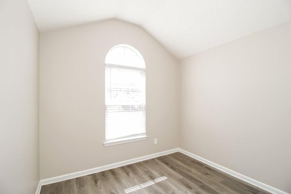 4-Bed Rental on 714 Cherry Branch photo 12