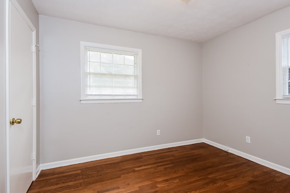 3-Bed Rental on 4355 Donegal Circle photo 12