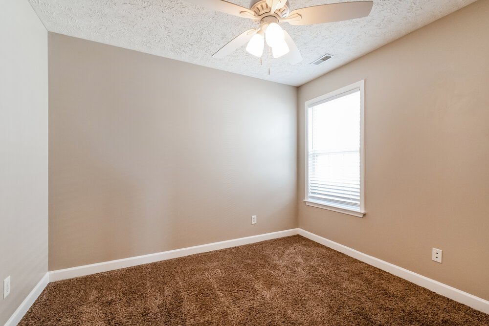 4-Bed Rental on 1625 Beaconcrest Cir photo 12