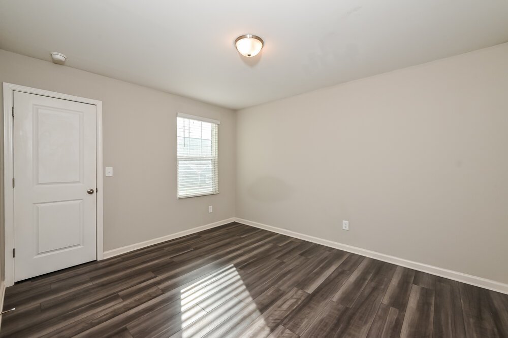 5-Bed Rental on 941 Feldman Chase photo 12