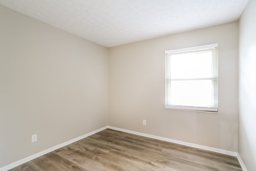 4-Bed Rental on 3726 Mountshannon photo 12