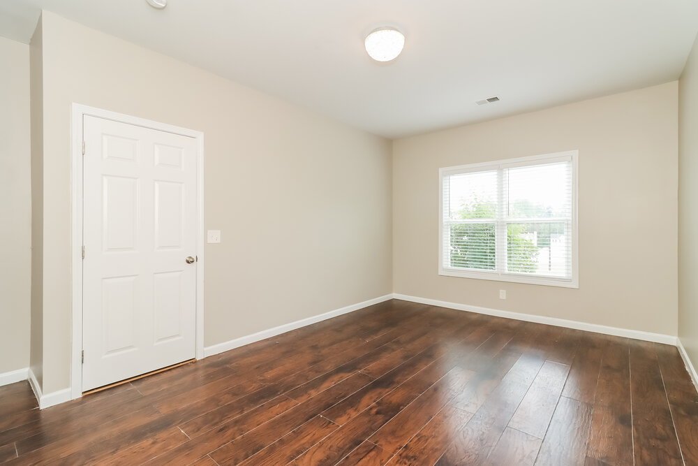 4-Bed Rental on 55 Richmond Dr photo 12
