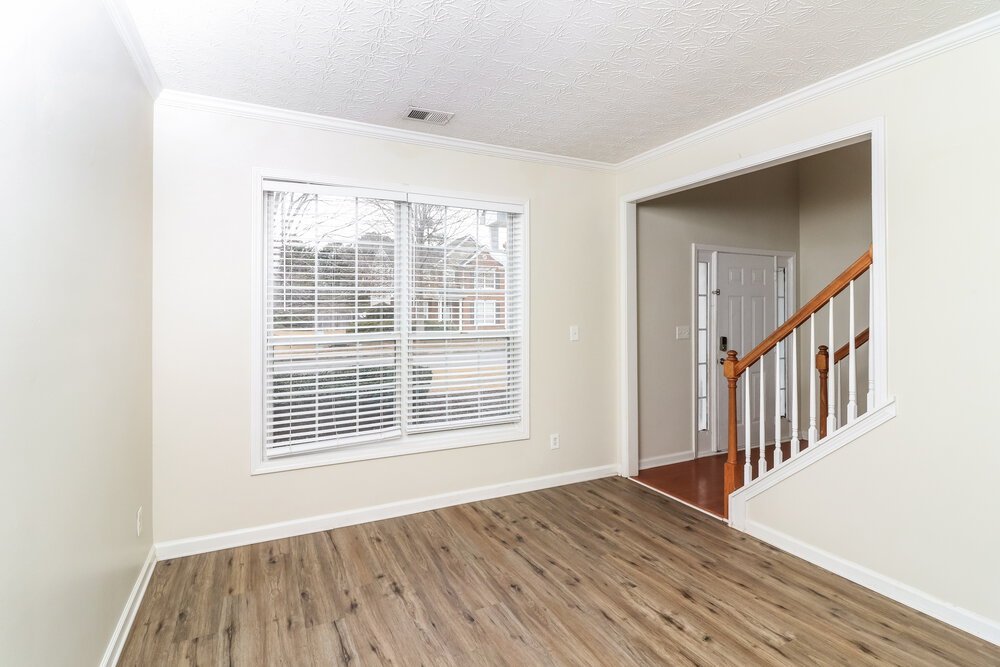 4-Bed Rental on 196 Ancient Oaks photo 12