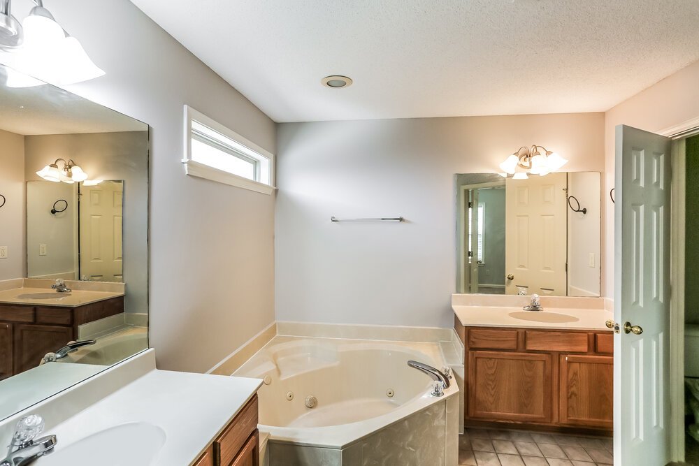 3-Bed Rental on 9261 Speerberry Ln photo 12