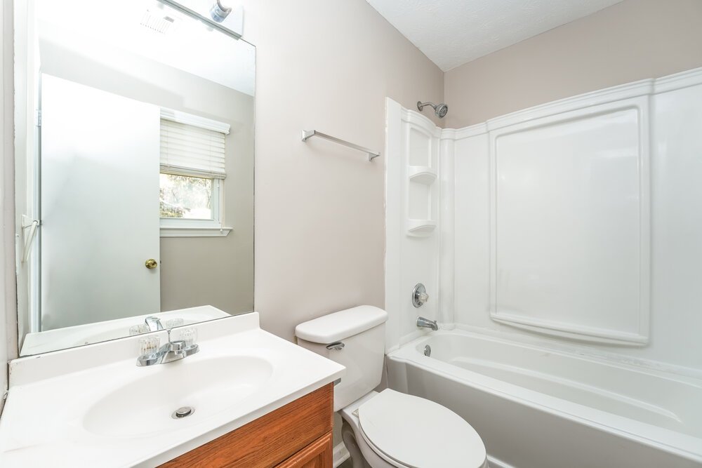 3-Bed Rental on 841 Arbor Ct photo 12