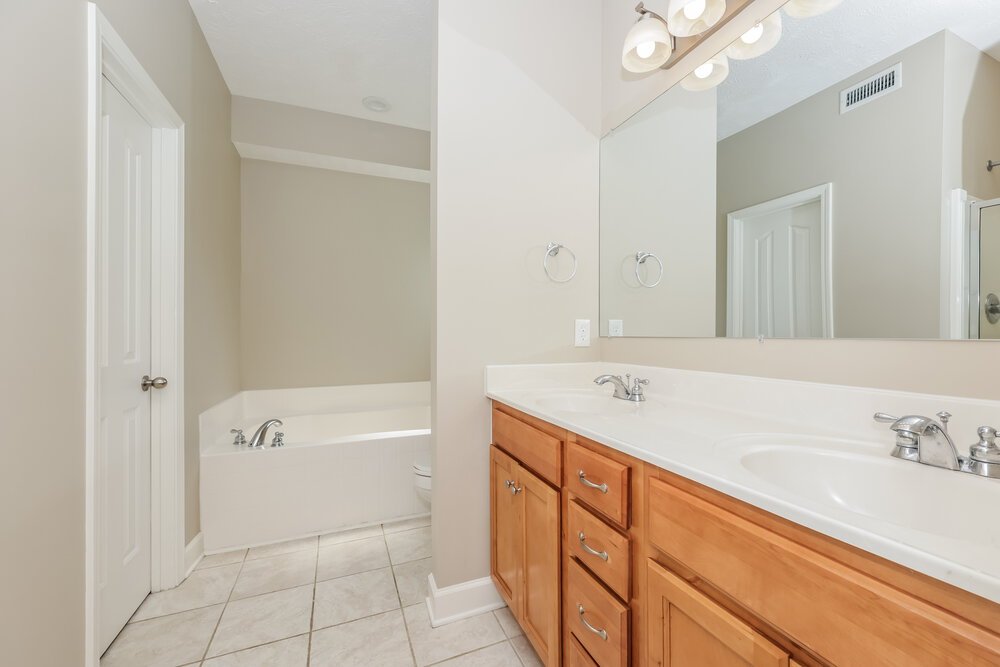 3-Bed Rental on 2737 Portside Ct photo 12