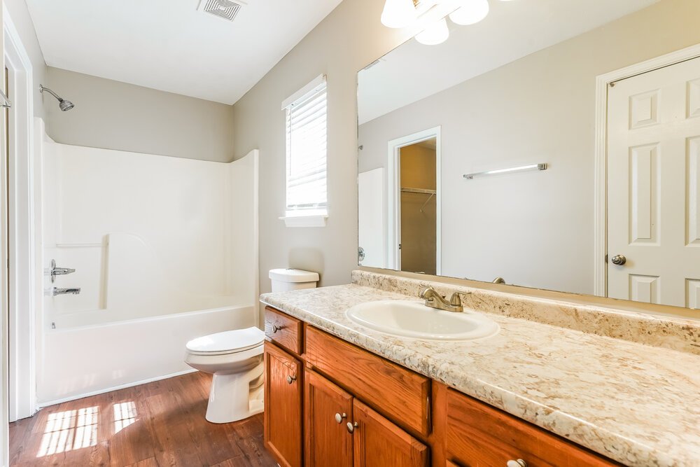 3-Bed Rental on 143 Howard Woody photo 12