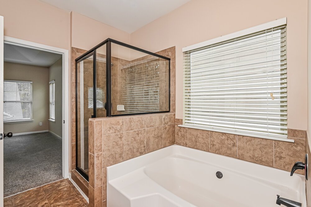 4-Bed Rental on 3858 Humber Ct photo 12