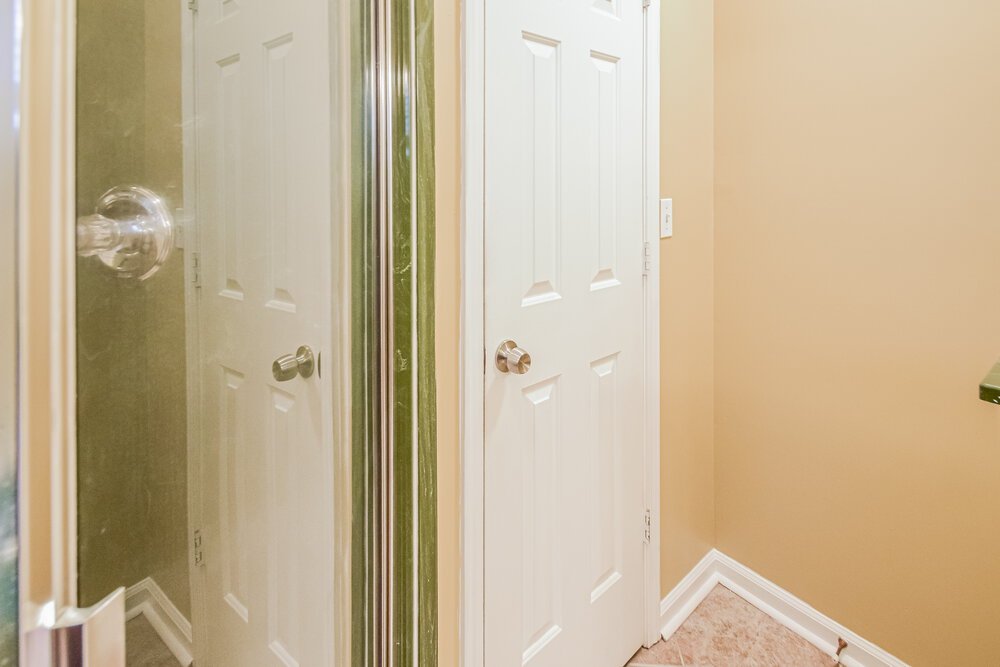 3-Bed Rental on 430 N Ericson photo 12