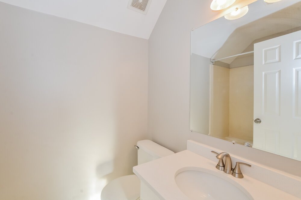 4-Bed Rental on 4508 Westminister Cir photo 12