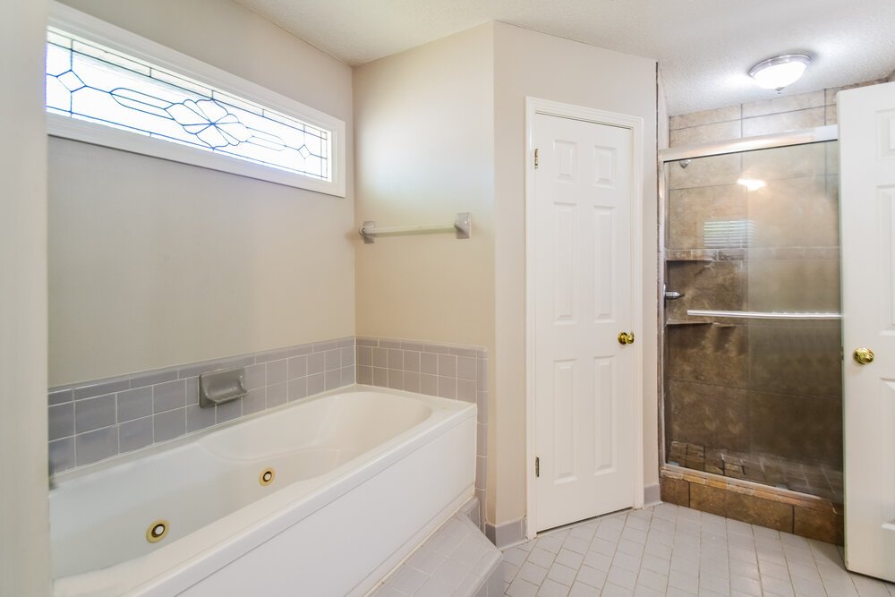 3-Bed Rental on 390 Cherry Tree photo 12