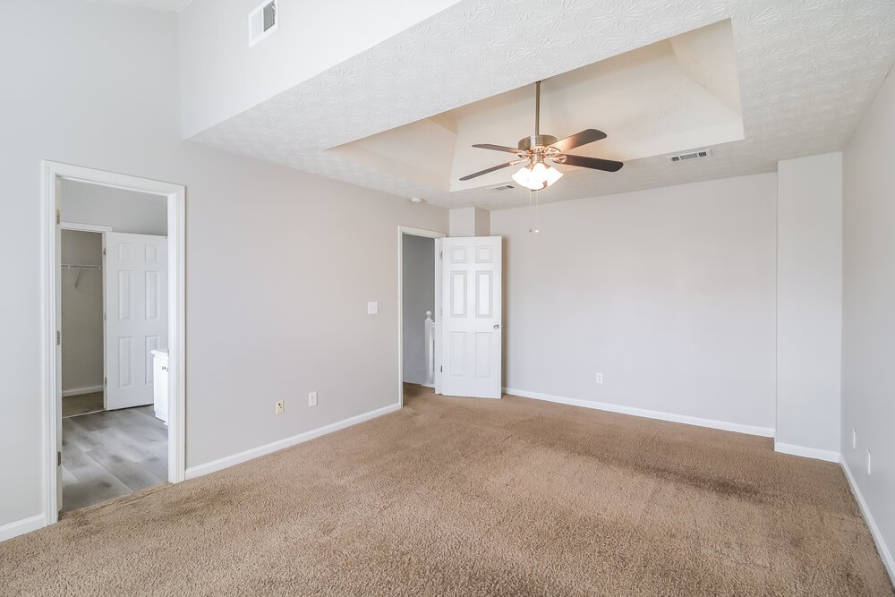 4-Bed Rental on 650 Compton Ln photo 12