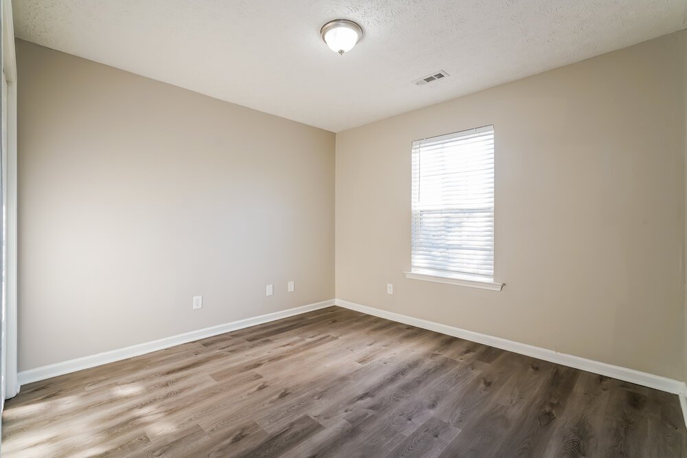 4-Bed Rental on 210 Prescott Ct photo 12