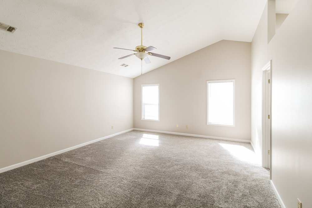 4-Bed Rental on 2915 Emerson Lake photo 12