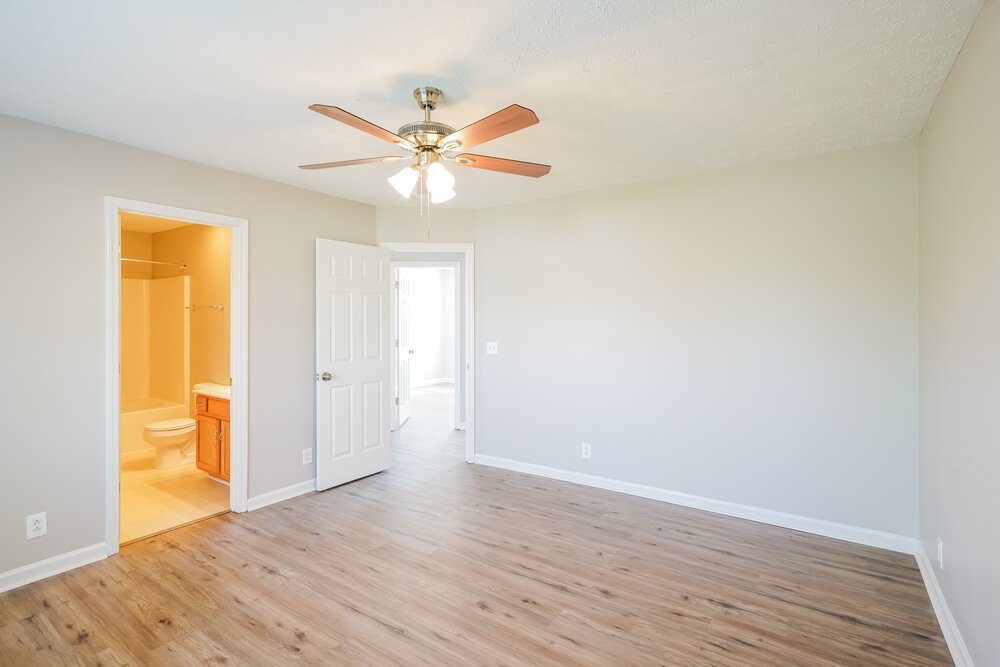 3-Bed Rental on 3423 Cainbrook Xing photo 12