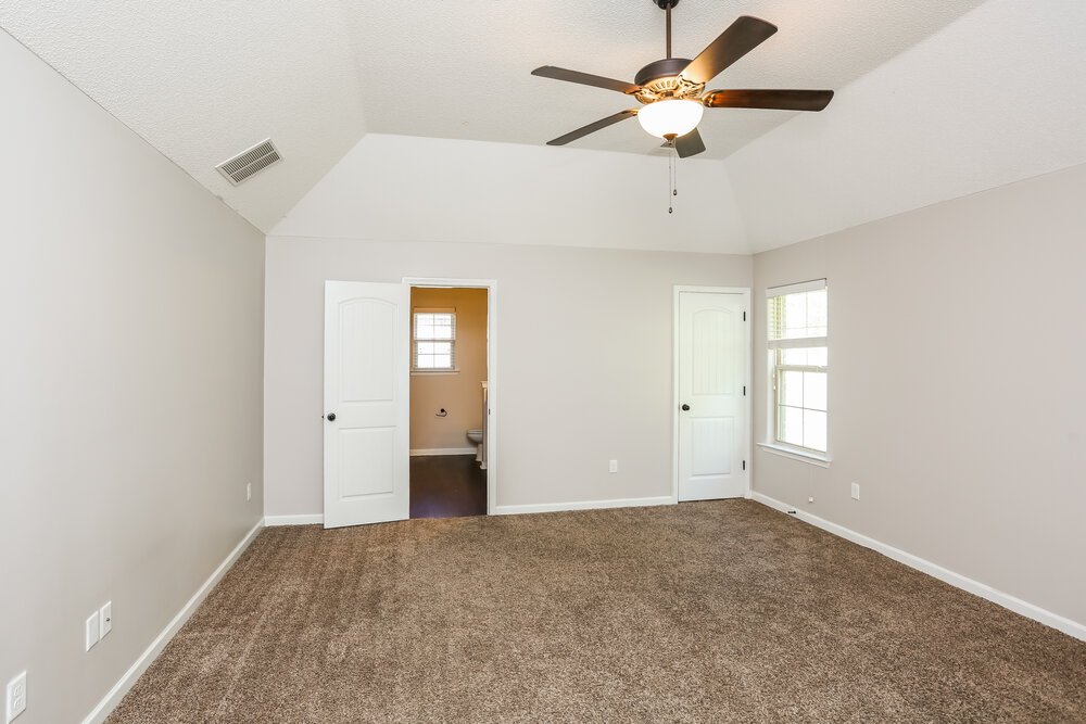 4-Bed Rental on 9460 Eckley Pl photo 12