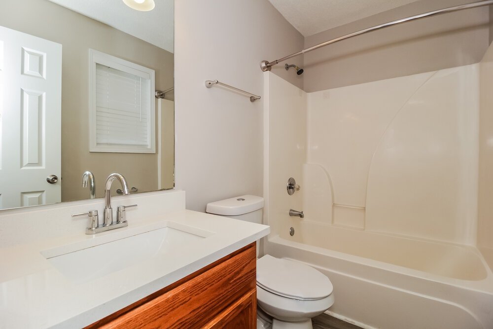 3-Bed Rental on 7336 Westwood Ln photo 12