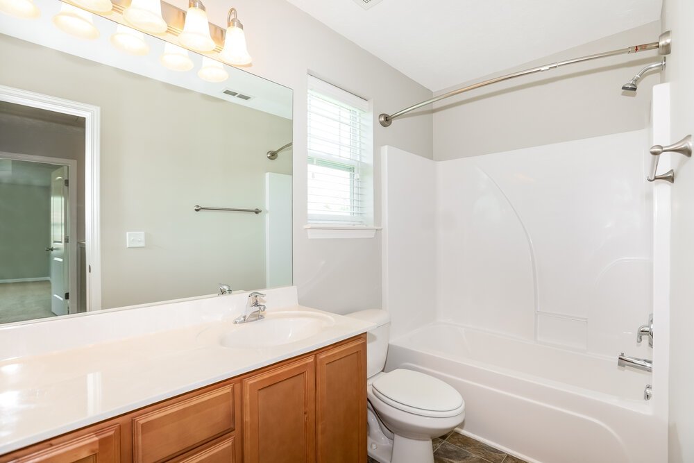 3-Bed Rental on 3315 Velvet Ct photo 13
