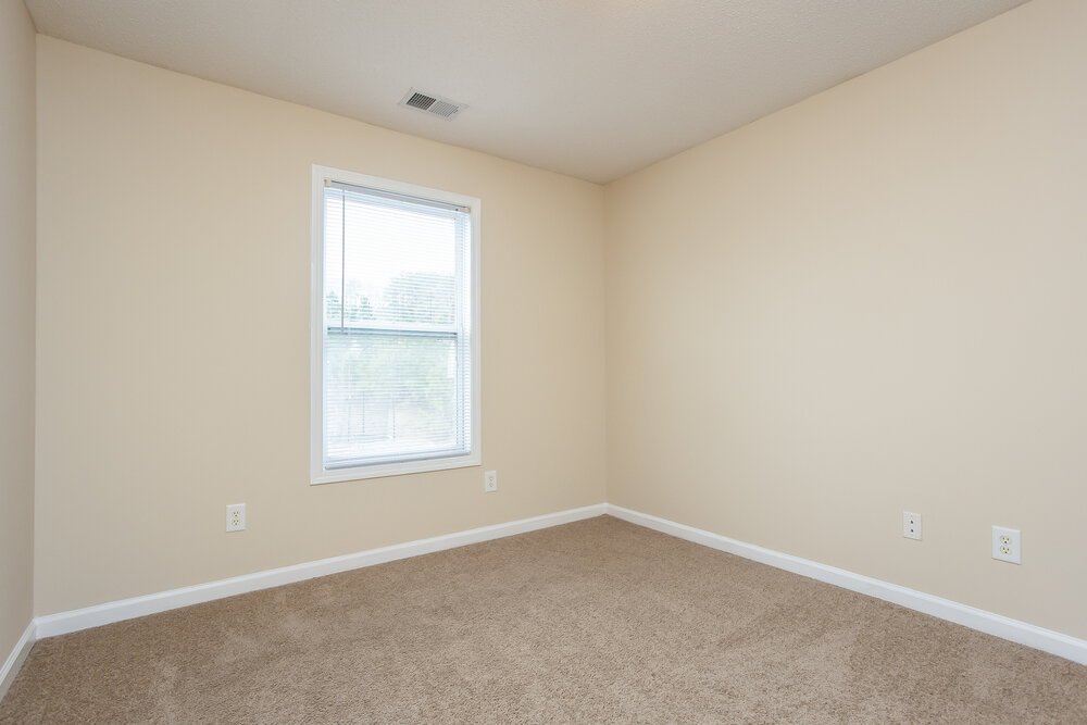 3-Bed Rental on 108 Mount Comet photo 13