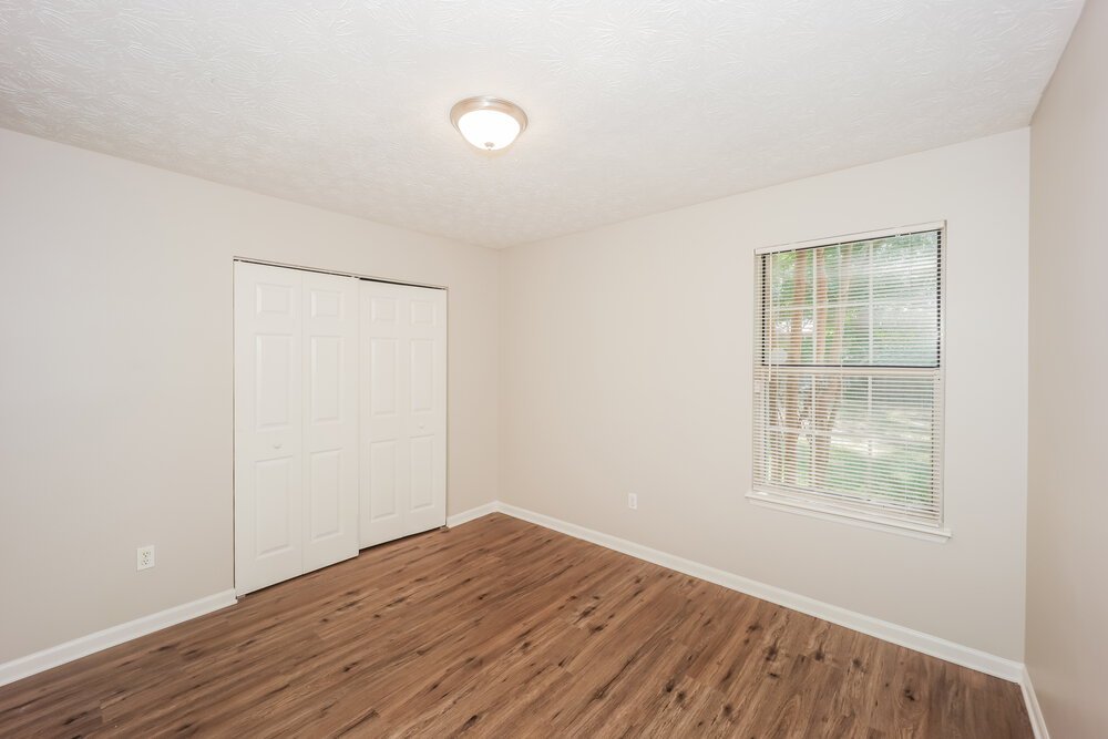 3-Bed Rental on 10299 Wisteria Ln photo 13