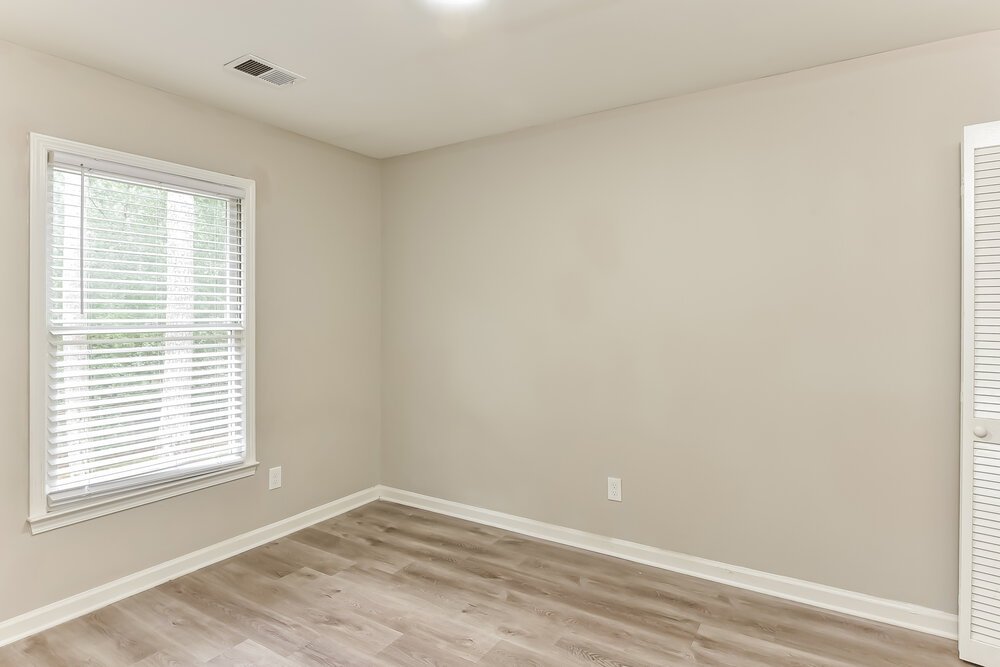 3-Bed Rental on 3811 Eden Glen photo 13