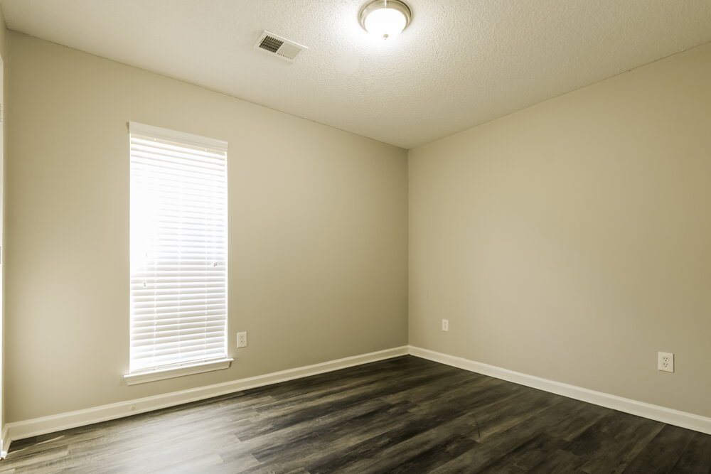 3-Bed Rental on 799 Grant Dr photo 13
