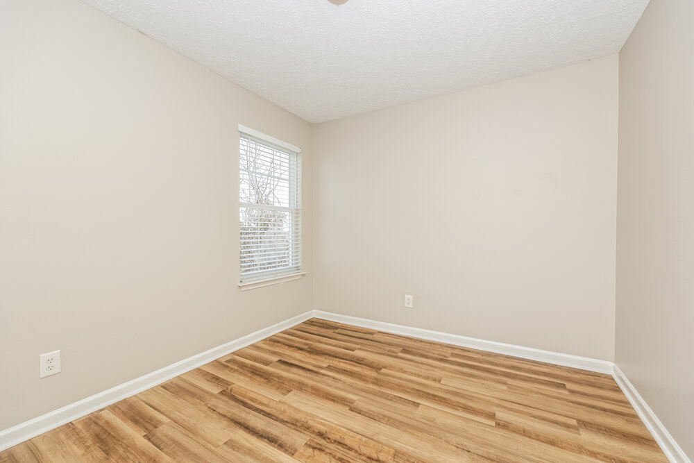 3-Bed Rental on 118 David Bolin photo 13