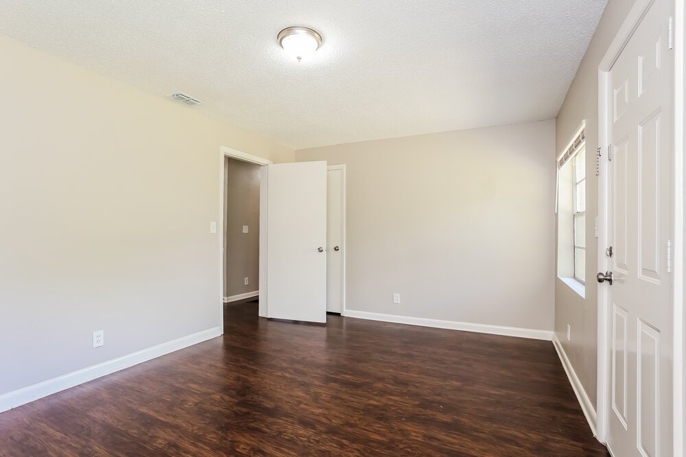 3-Bed Rental on 5433 Matanzas Cir photo 13