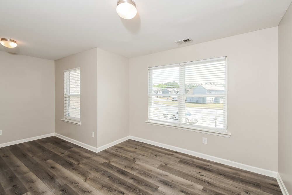 4-Bed Rental on 102 Archer Court photo 13