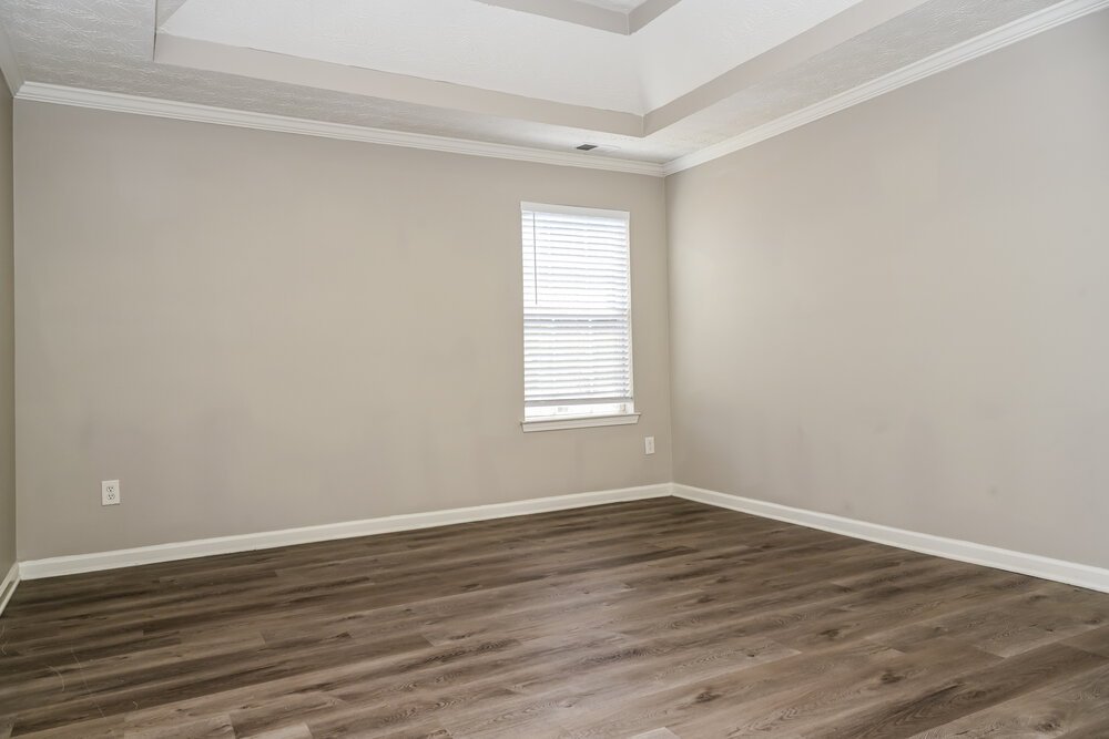 5-Bed Rental on 204 Biltmore Way photo 13