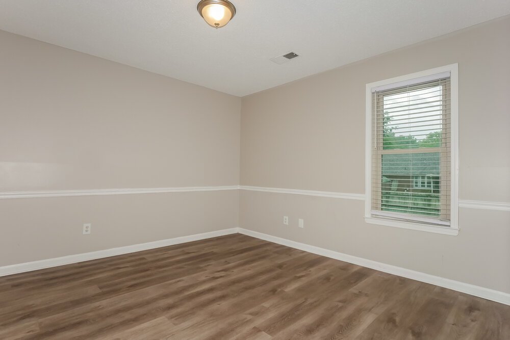 4-Bed Rental on 1040 Trappers Cv photo 13