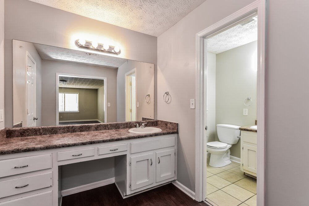 4-Bed Rental on 5002 Post Road photo 13