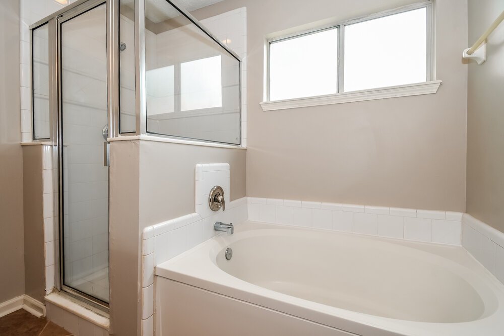 3-Bed Rental on 3504 Ayrshire St photo 13