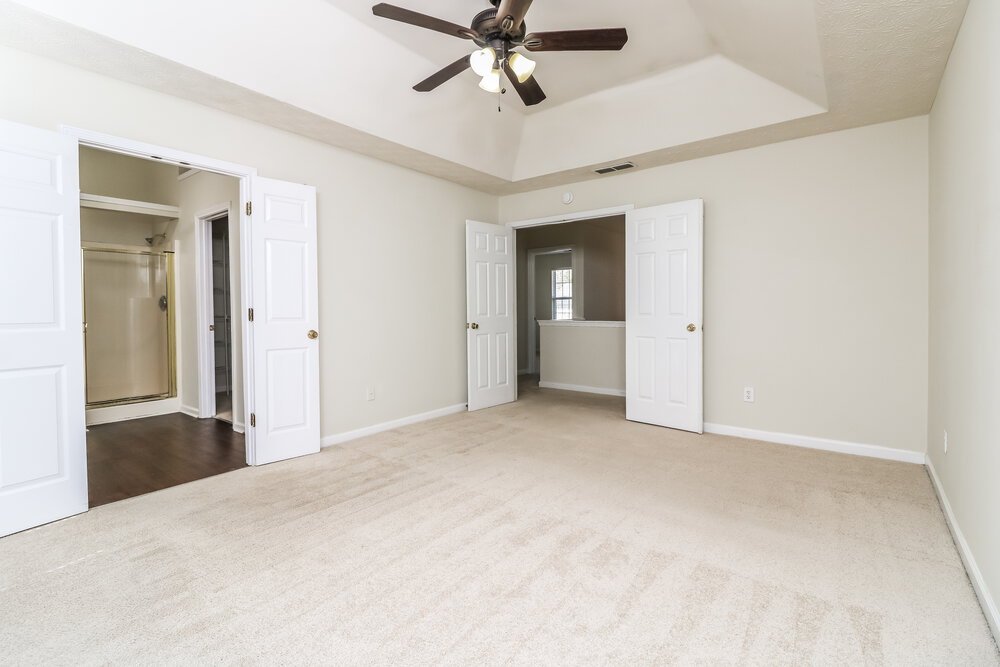 3-Bed Rental on 3425 Sandlake Dr photo 13