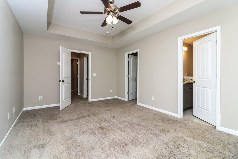 4-Bed Rental on 398 Fieldcrest Drive photo 13