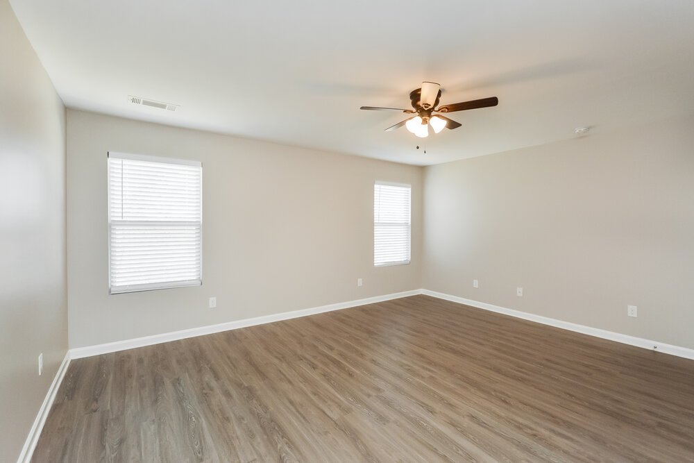 5-Bed Rental on 4047 Clay Ct photo 13