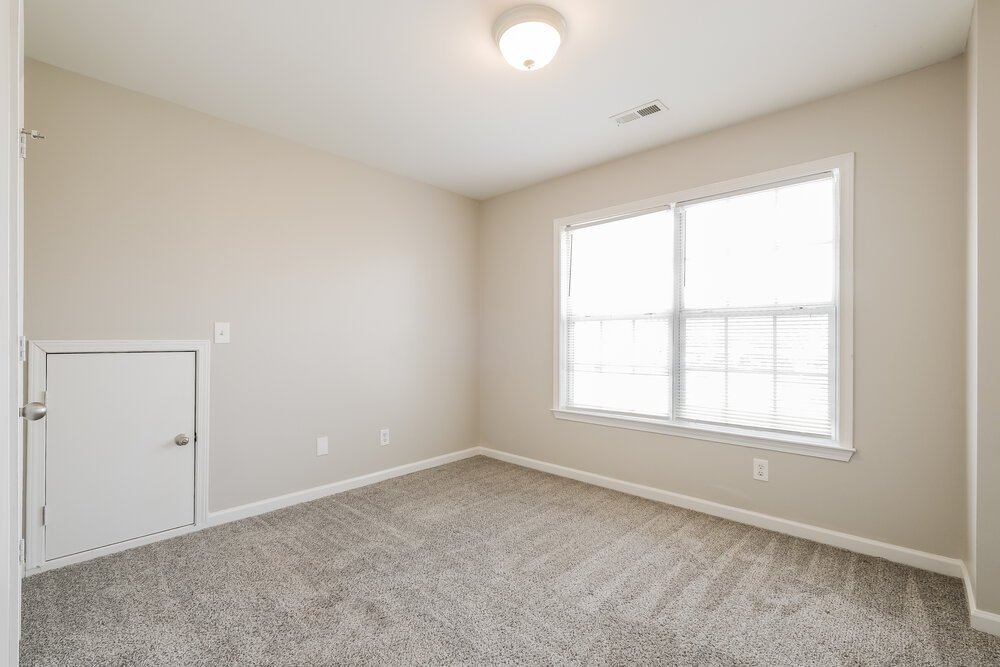 4-Bed Rental on 4616 Burnt Fork photo 13