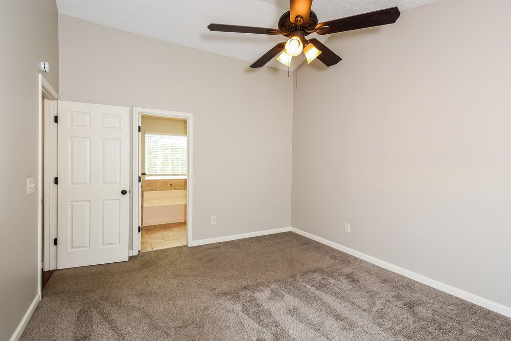 4-Bed Rental on 1305 Bramlett Blvd photo 13
