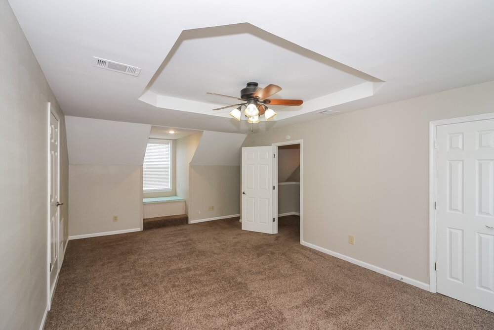 4-Bed Rental on 15 Austin Cir photo 14