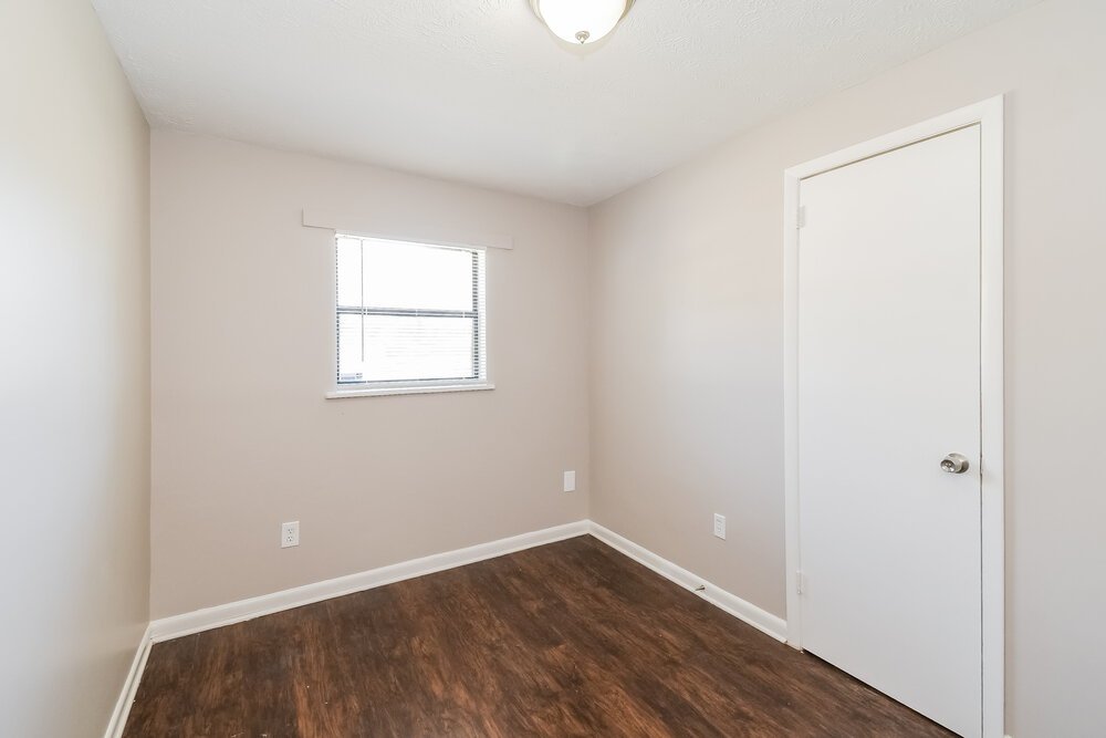 4-Bed Rental on 5664 Minocqua St photo 14