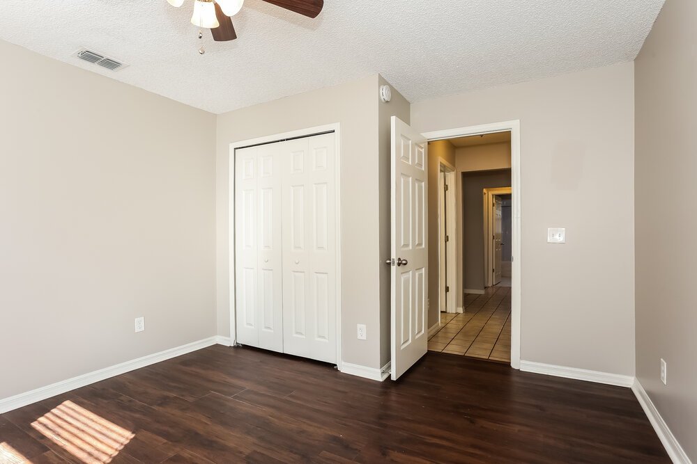 3-Bed Rental on 1455 Beecher Ln photo 14