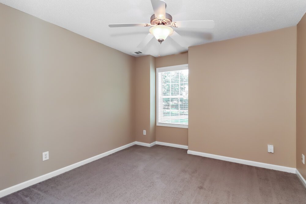 3-Bed Rental on 233 Galvin Trail photo 14