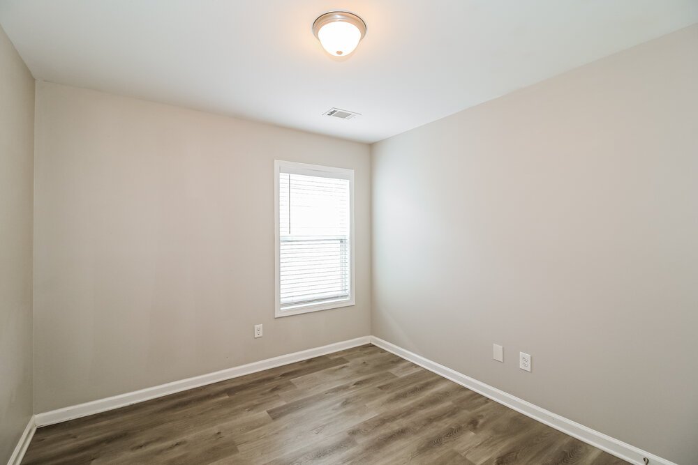 4-Bed Rental on 1510 Persimmon Trace photo 14