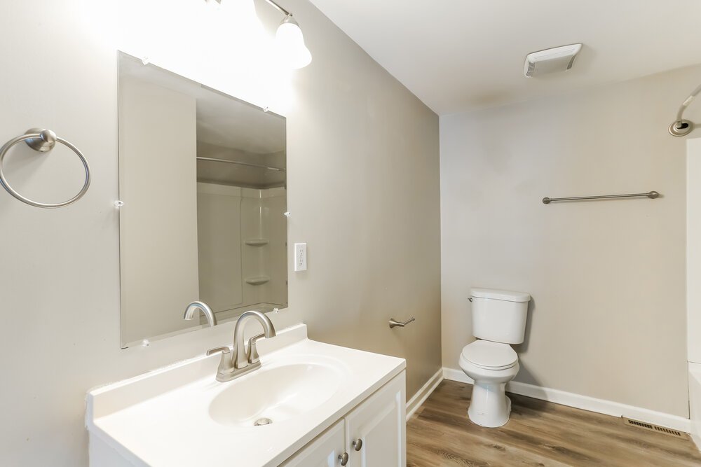 3-Bed Rental on 12143 Twincreek Dr photo 14