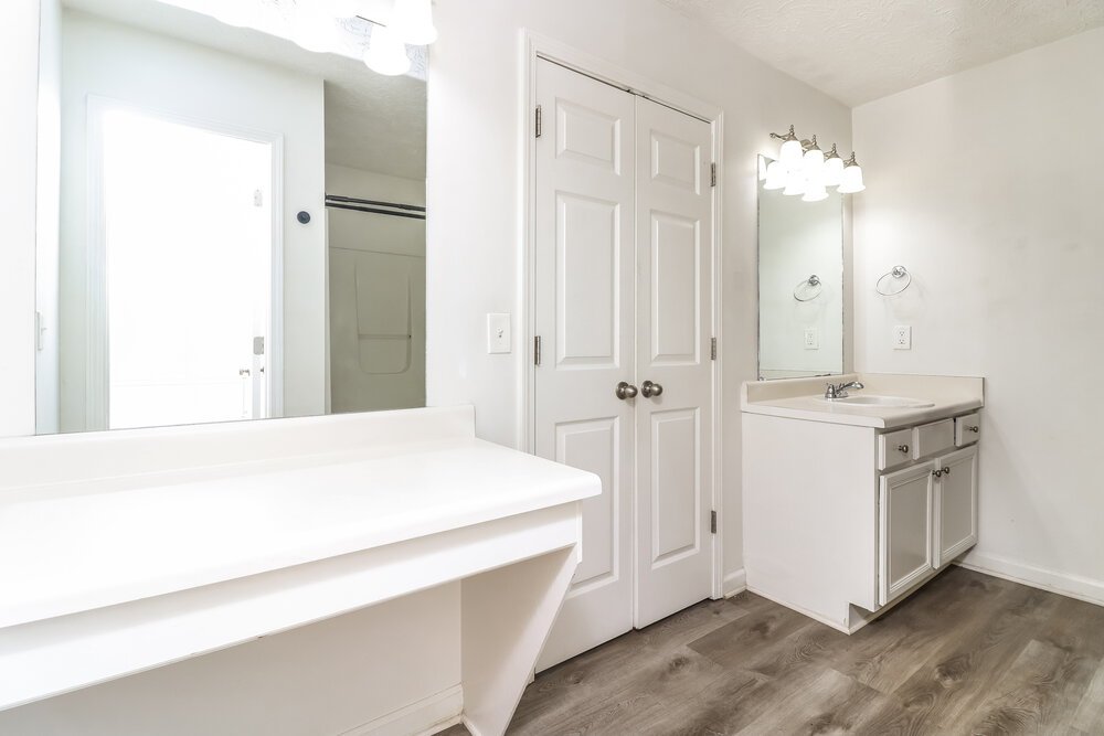 3-Bed Rental on 3716 Crescent Hill photo 14